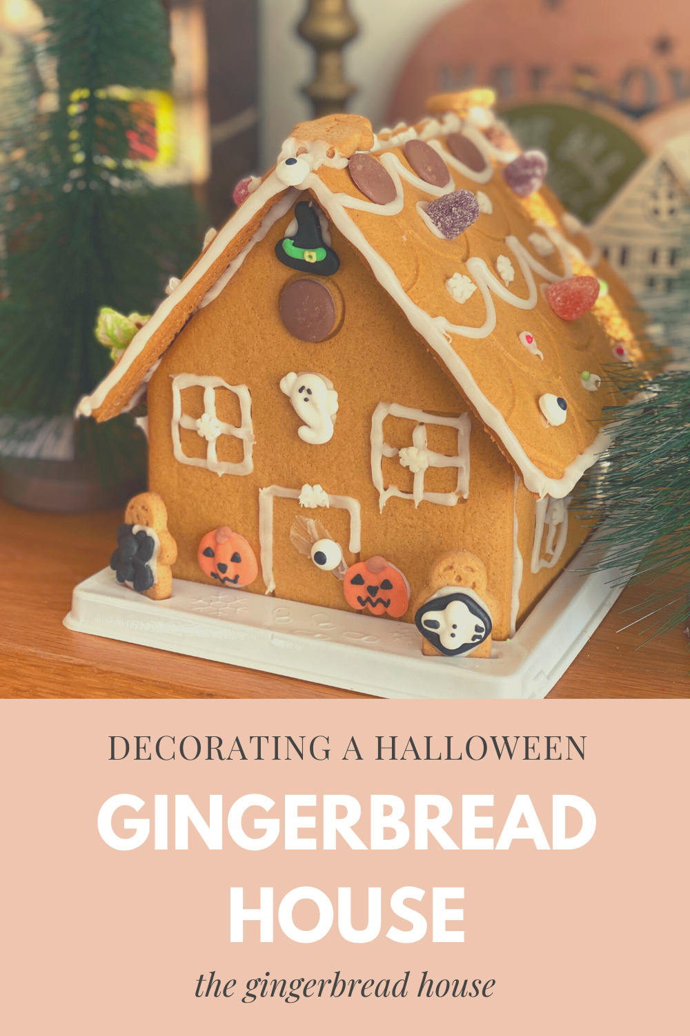Halloween Gingerbread House Decoration
